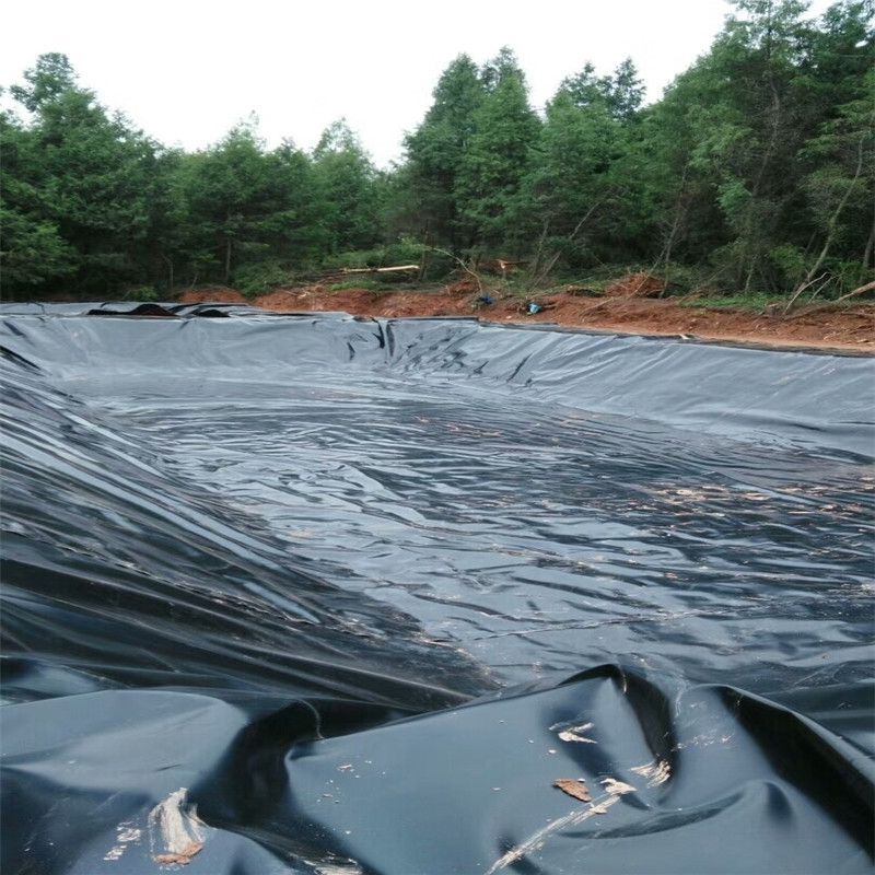 庫底鋪膜單元工程按“基面處理”、“土工膜鋪設及焊接