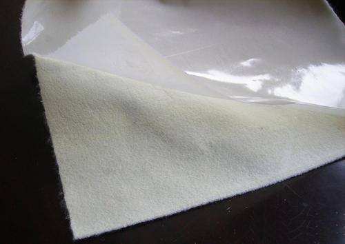復合土工膜作為防滲材料的優勢 