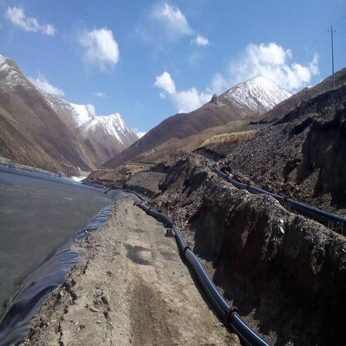 與垂直防滲相比水平防滲風(fēng)險相對較小